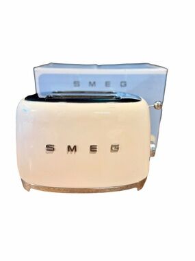 Smeg 2-Slice Retro Toaster - Cream